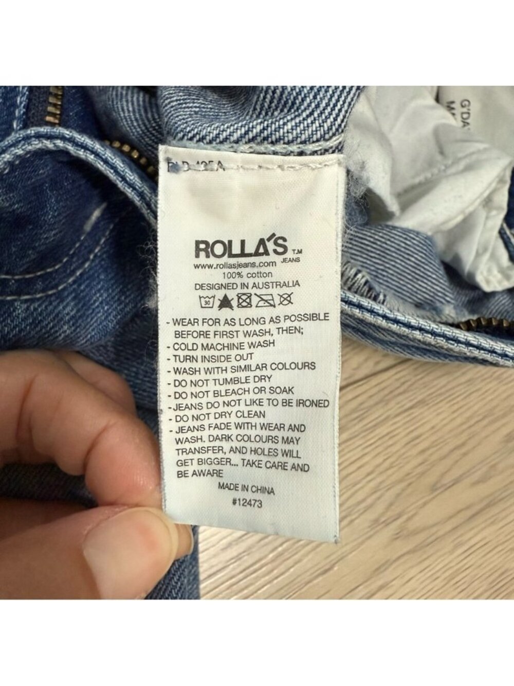 ROLLA’S Dusters High Rise Relaxed Jeans Size 28 - Picture 8 of 8